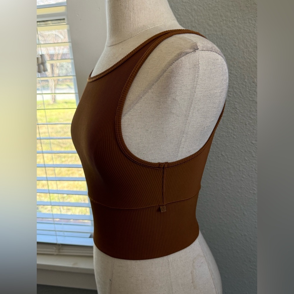 Lululemon Power Pivot Ribbed Tank Size Small‎ - Picture 2 of 4